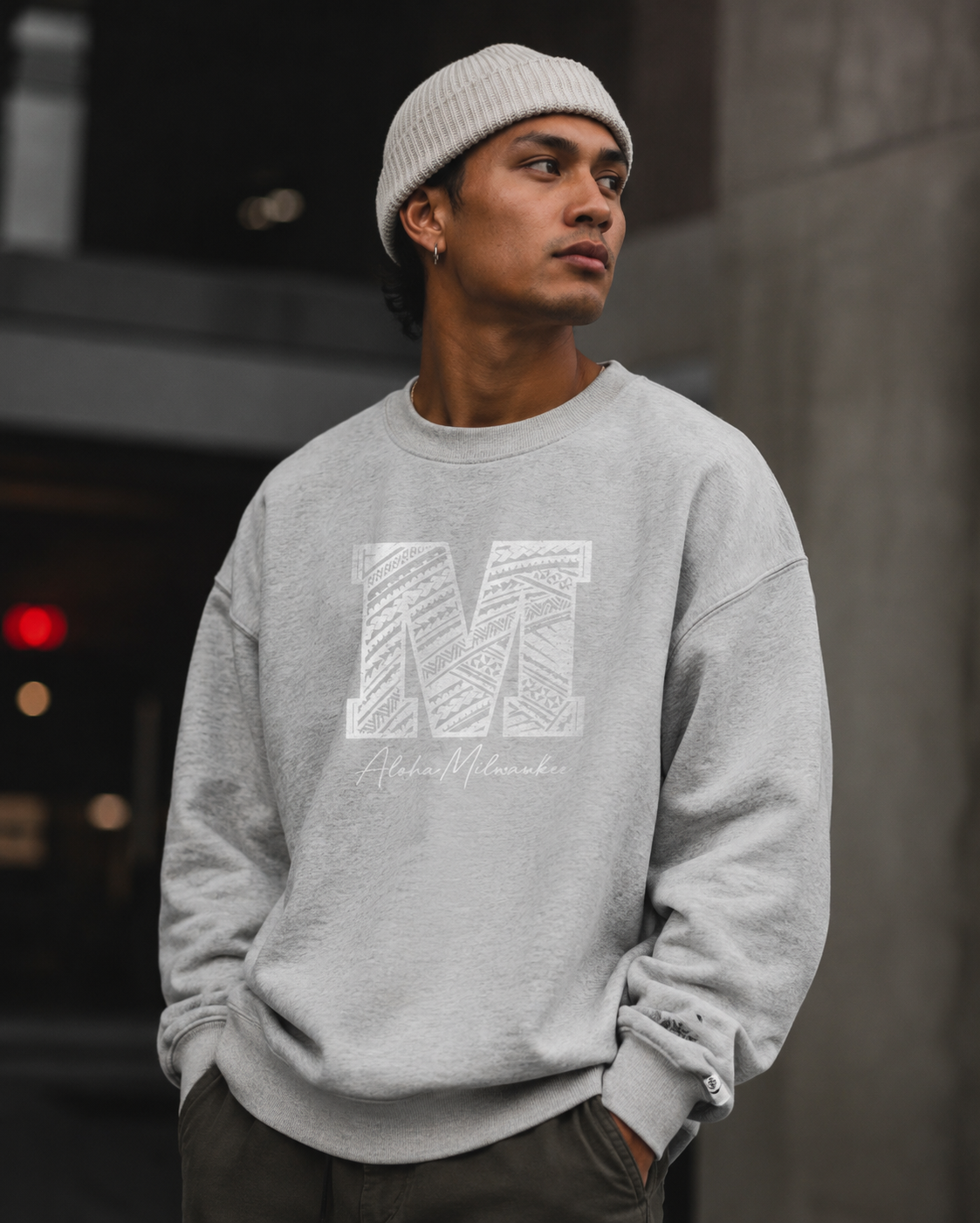 Aloha Milwaukee Tribal M Sweatshirt (Flower Gray)