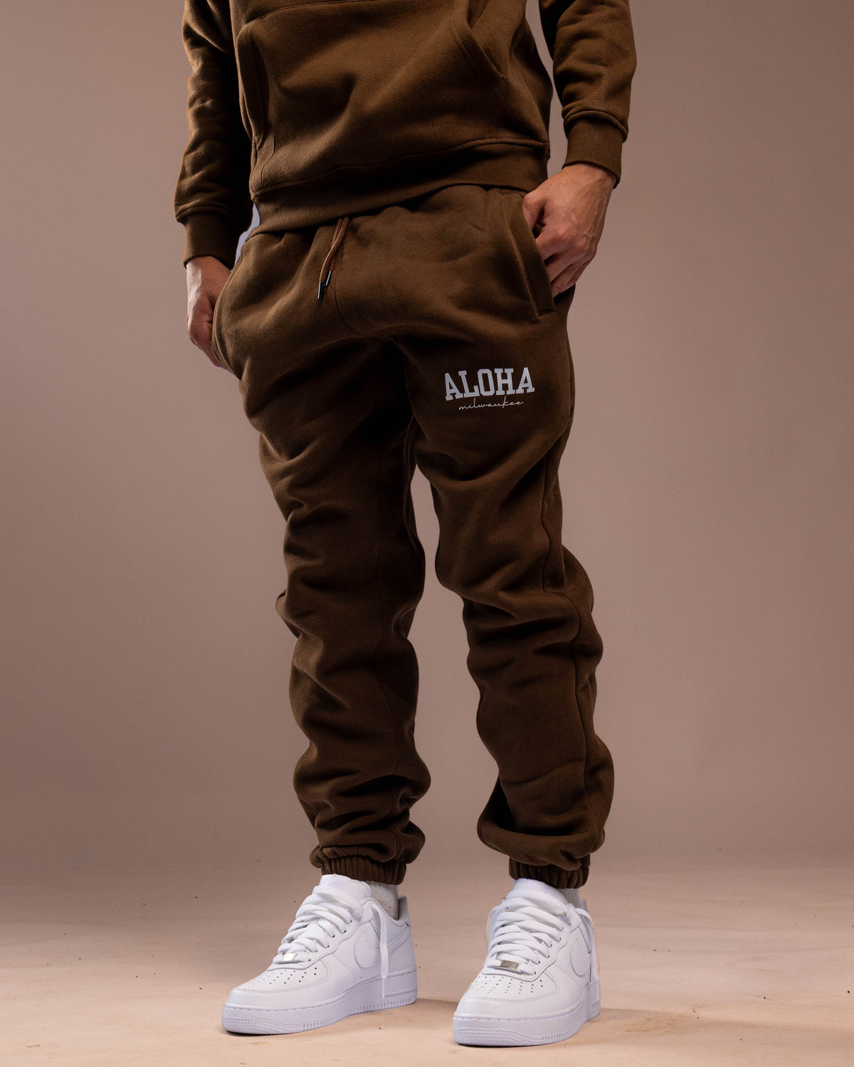 Aloha Milwaukee Premium Heavyweight Joggers (kona brown)